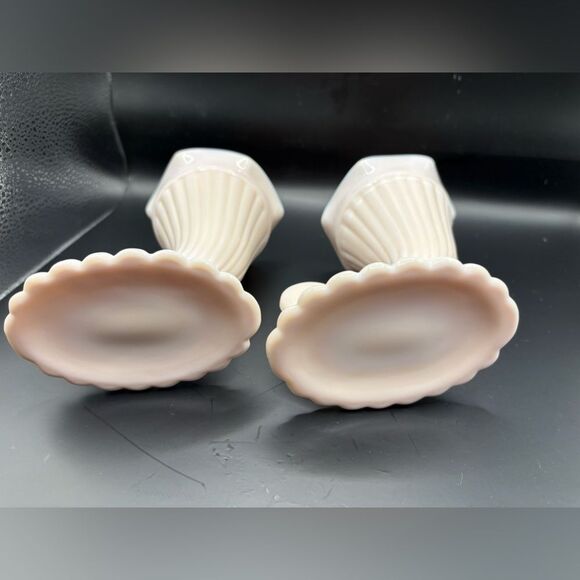 Jeanette Pink MilkGlass Horn Cornucopia Vases - Picture 6 of 6